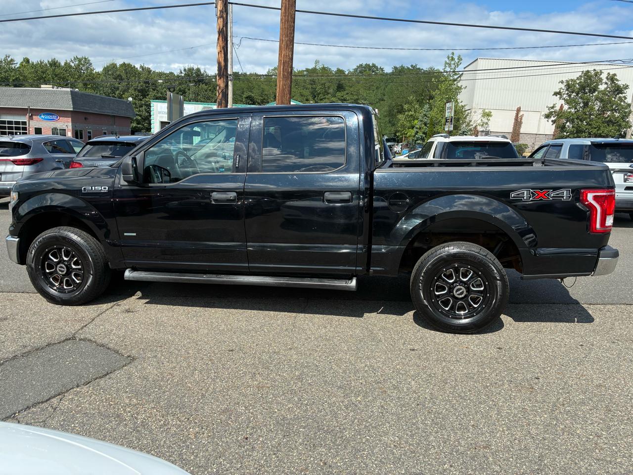 Ford F-150 XLT SuperCrew 5.5-ft. Bed 4WD 2016
