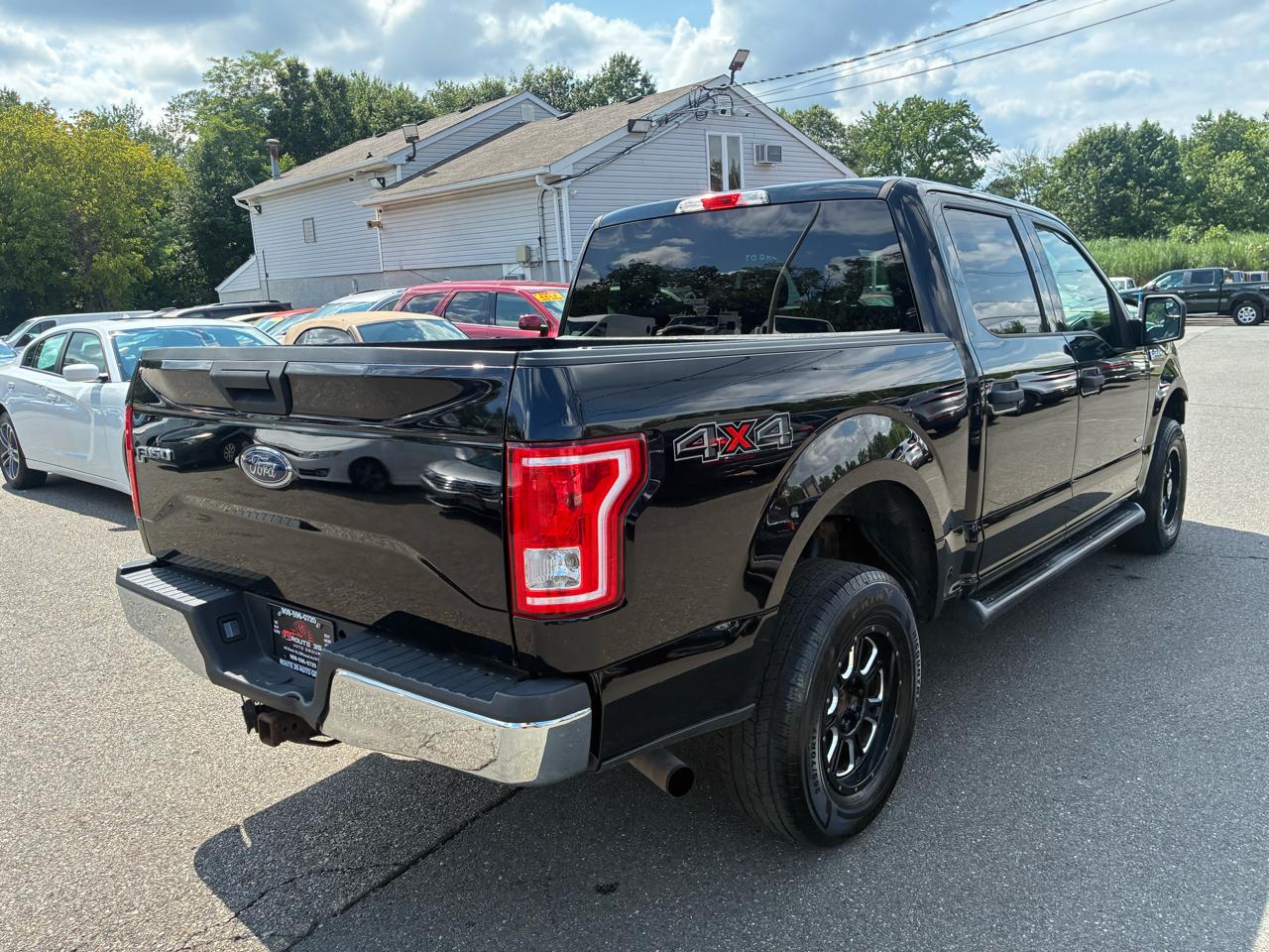 Ford F-150 XLT SuperCrew 5.5-ft. Bed 4WD 2016