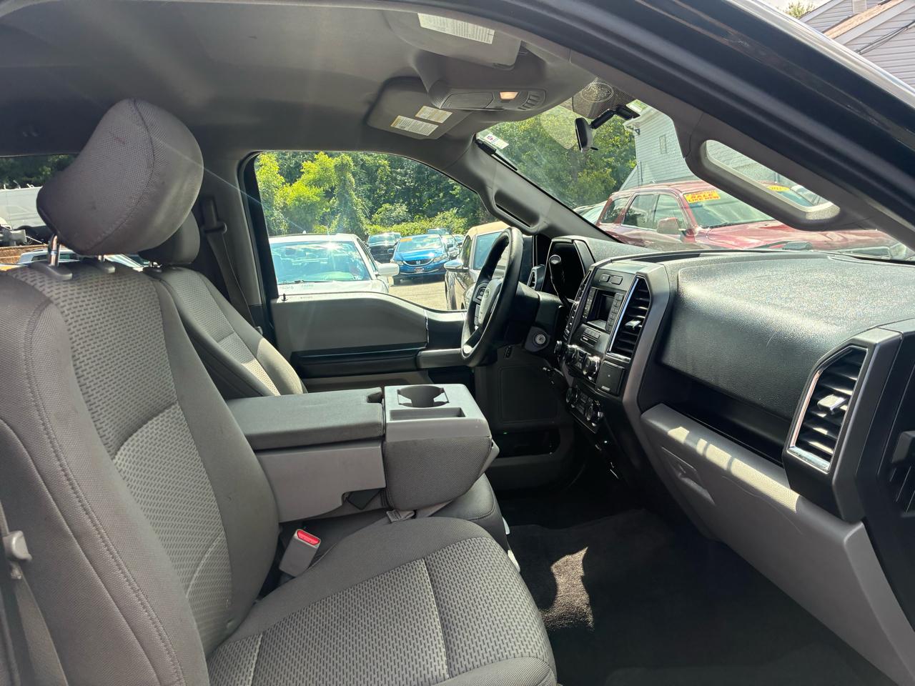 Ford F-150 XLT SuperCrew 5.5-ft. Bed 4WD 2016