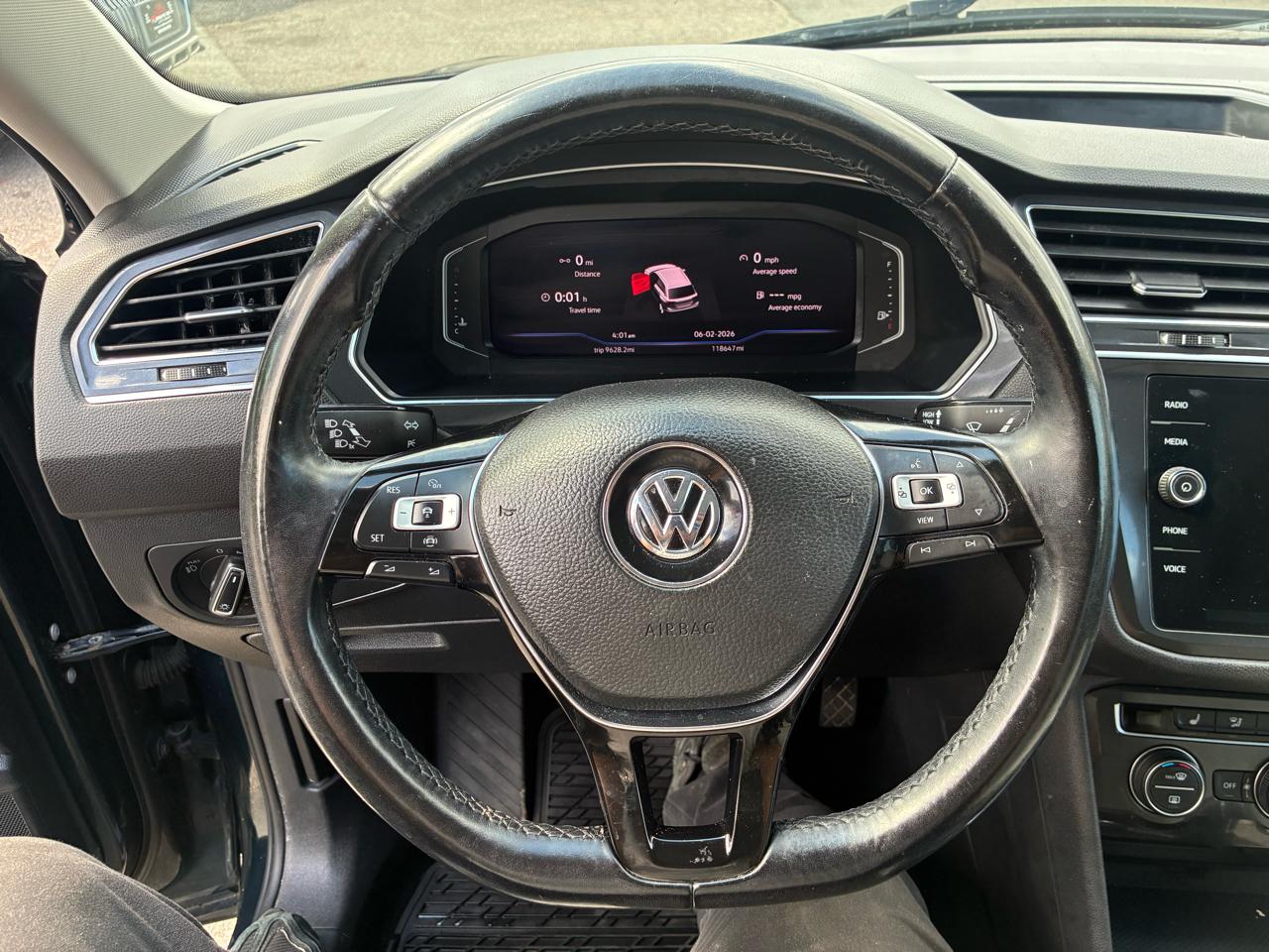 Volkswagen Tiguan SEL 4Motion AWD 2019