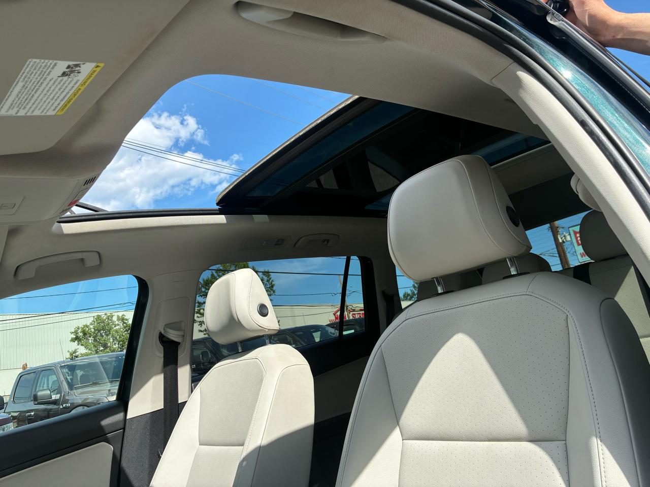 Volkswagen Tiguan SEL 4Motion AWD 2019