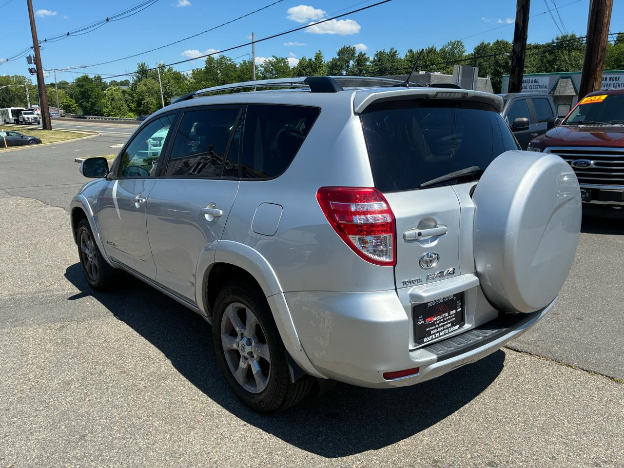 Toyota RAV4 Limited I4 4WD 2010