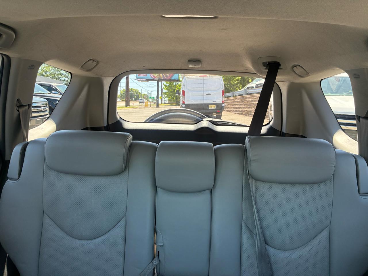 Toyota RAV4 Limited I4 4WD 2010