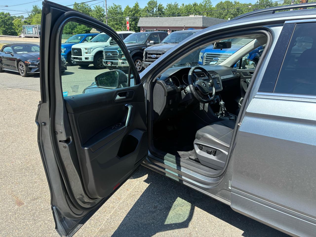Volkswagen Tiguan SE 4Motion AWD 2019