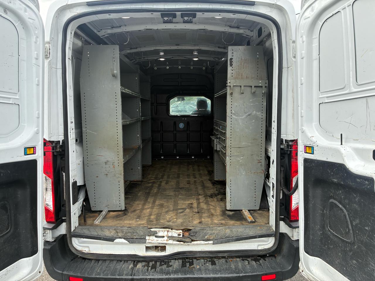 Ford Transit 250 Van Med. Roof w/Sliding Pass. 148-in. WB 2019