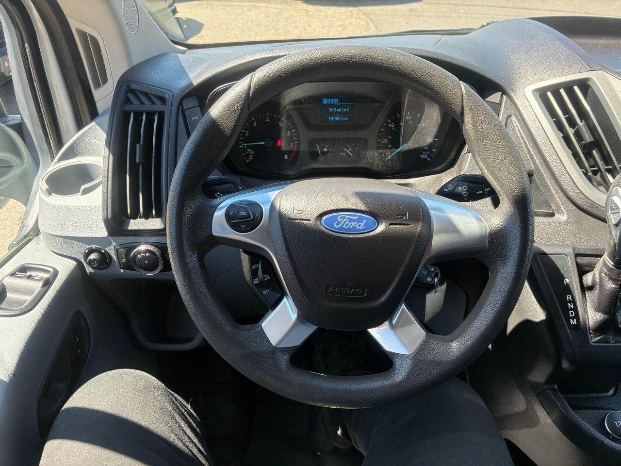 Ford Transit 250 Van Med. Roof w/Sliding Pass. 148-in. WB 2019