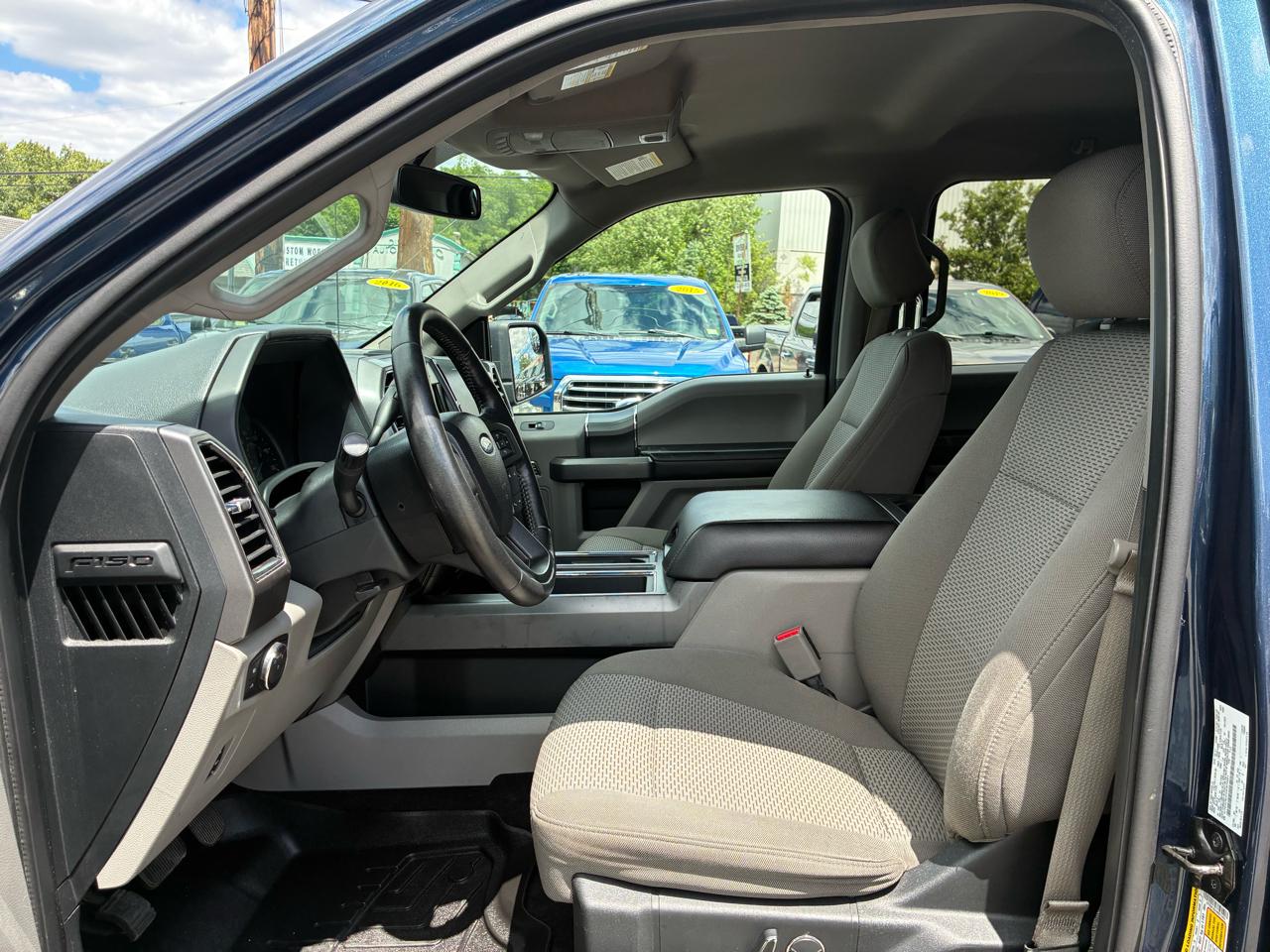 Ford F-150 XLT SuperCrew 6.5-ft. Bed 4WD 2017