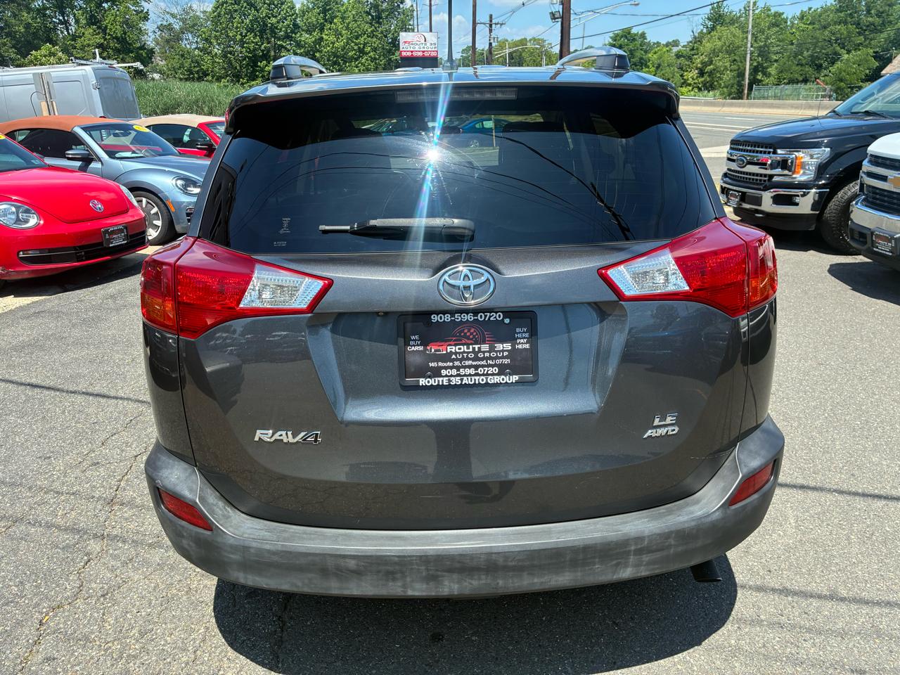 Toyota RAV4 LE AWD 2015