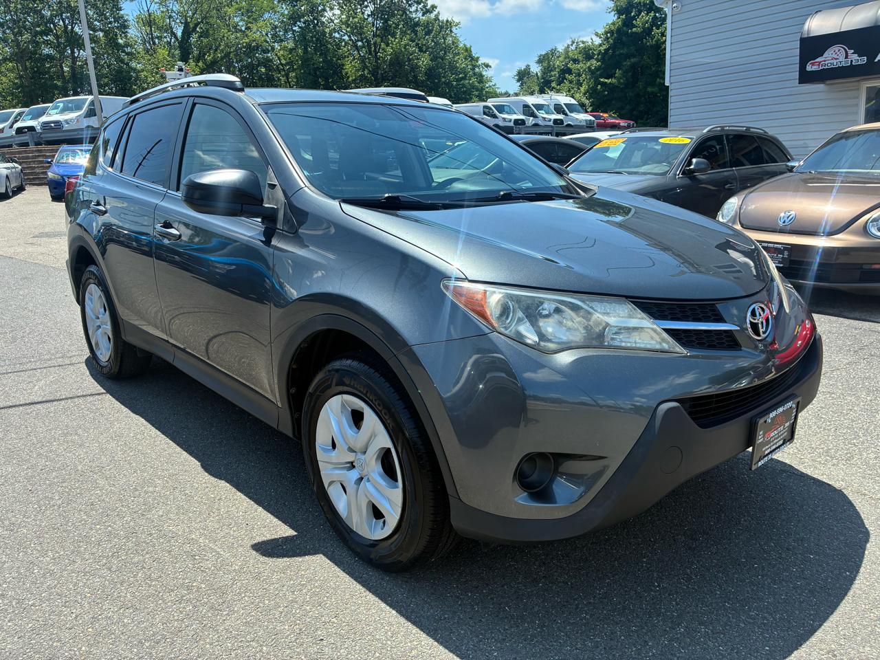 Toyota RAV4 LE AWD 2015