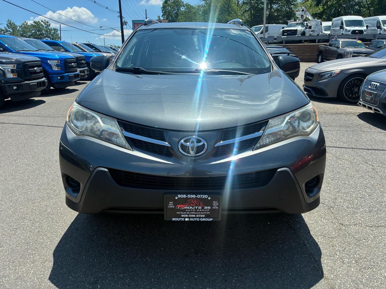 Toyota RAV4 LE AWD 2015
