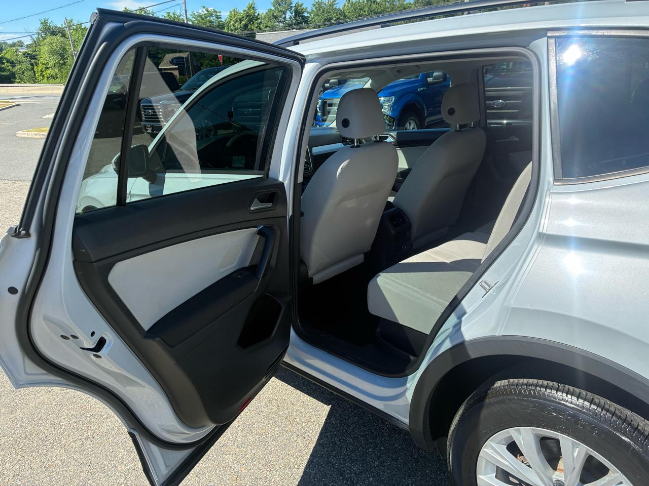 Volkswagen Tiguan S 4Motion 2019