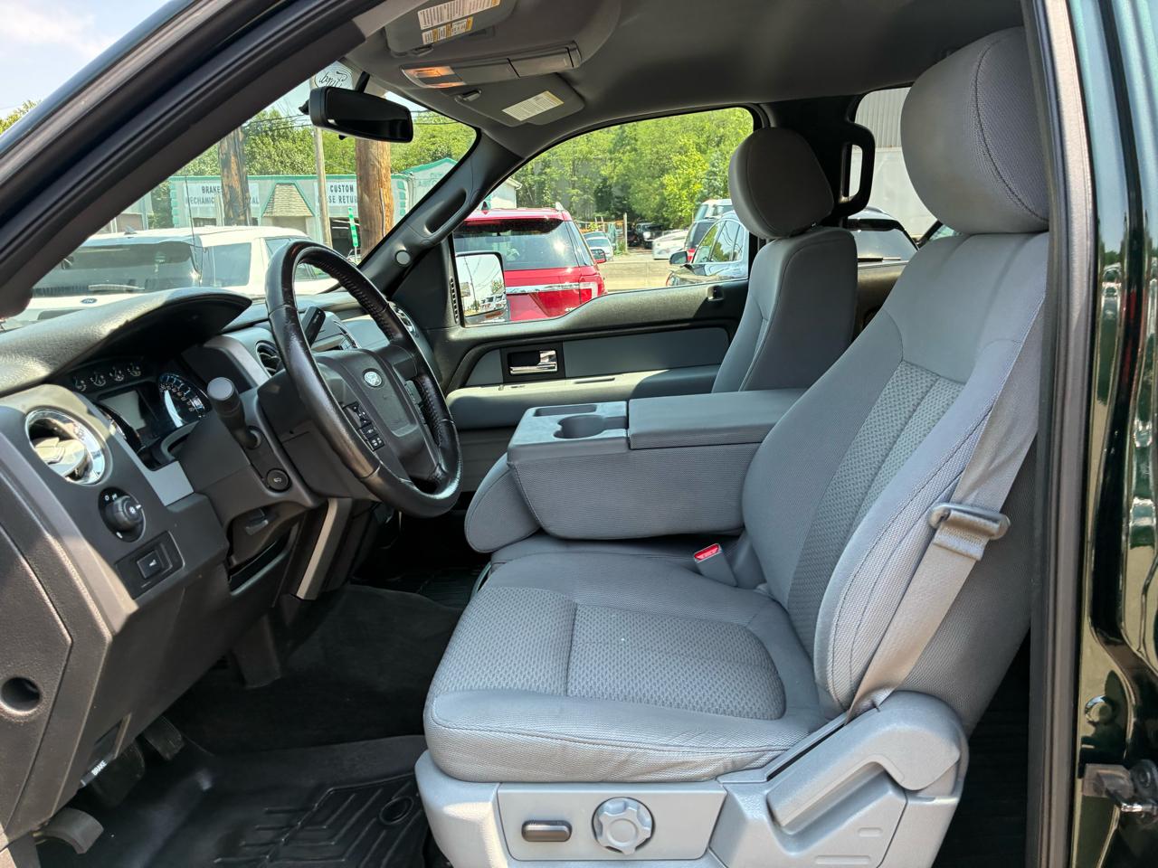 Ford F-150 XLT SuperCrew 6.5-ft. Bed 4WD 2013