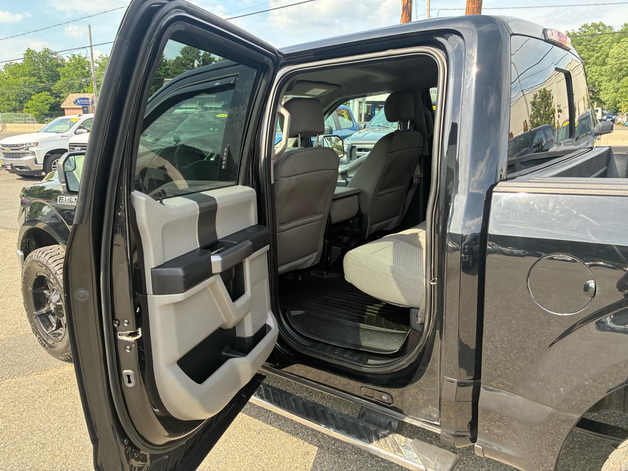 Ford F-150 XLT SuperCrew 5.5-ft. Bed 4WD 2018