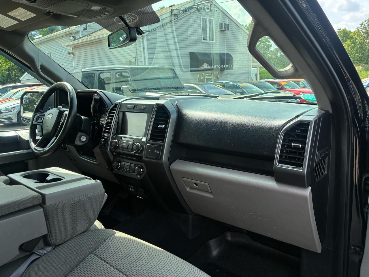 Ford F-150 XLT SuperCrew 5.5-ft. Bed 4WD 2018