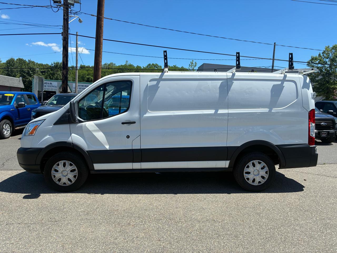 Ford Transit 250 Van Low Roof 60/40 Pass.130-in. WB 2019
