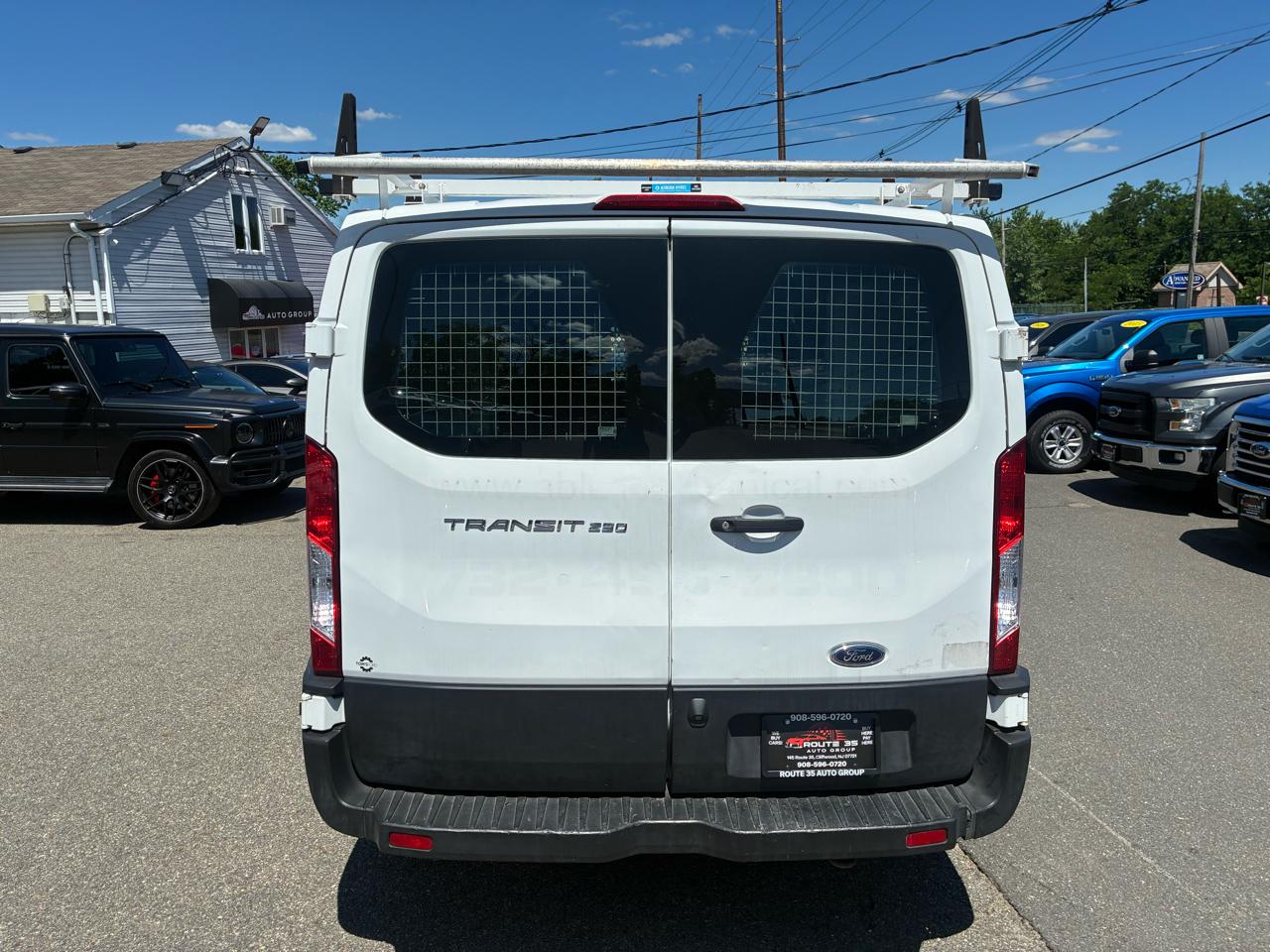 Ford Transit 250 Van Low Roof 60/40 Pass.130-in. WB 2019