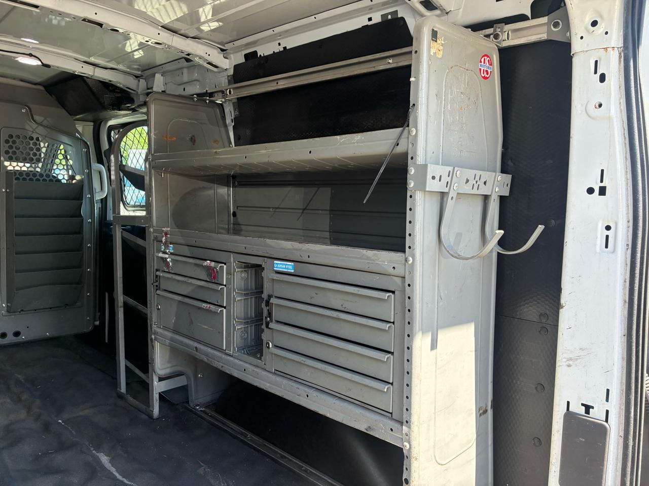 Ford Transit 250 Van Low Roof 60/40 Pass.130-in. WB 2019