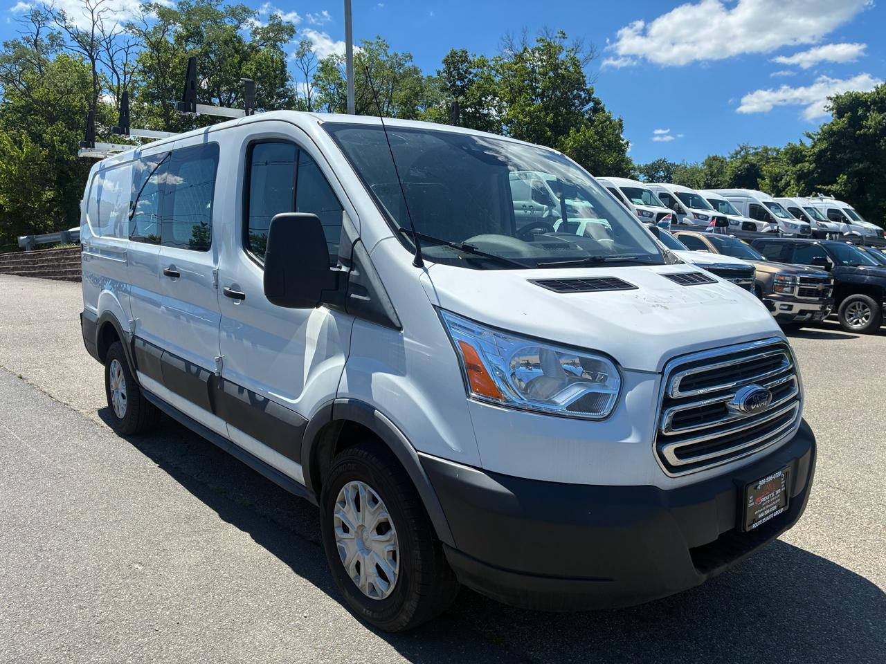 Ford Transit 250 Van Low Roof 60/40 Pass.130-in. WB 2019
