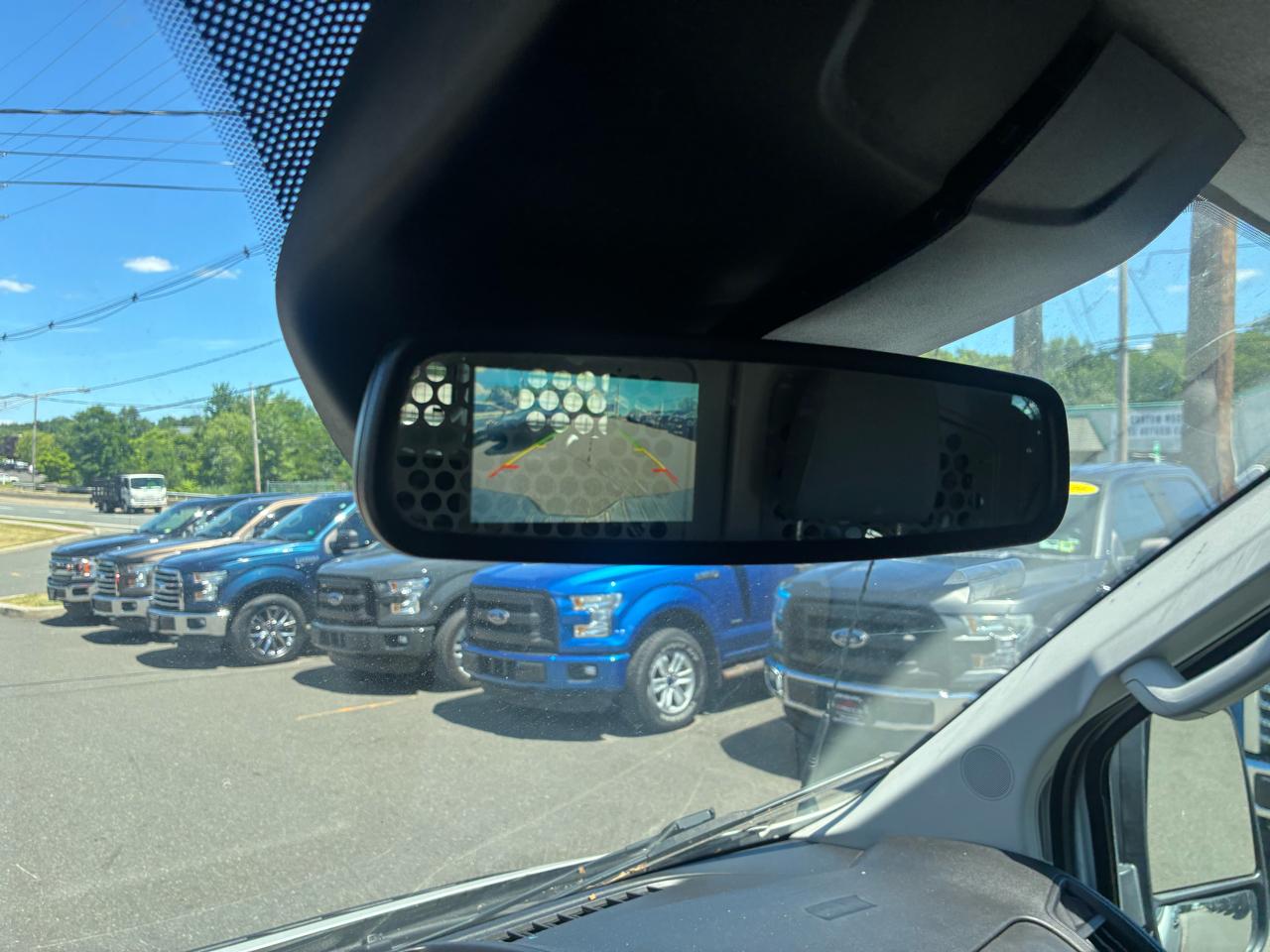 Ford Transit 250 Van Low Roof 60/40 Pass.130-in. WB 2019