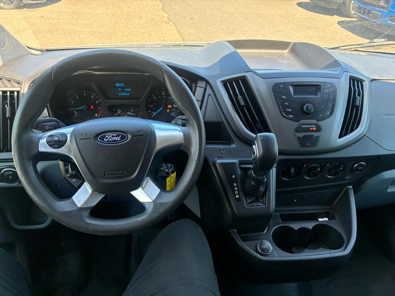 Ford Transit 250 Van Low Roof 60/40 Pass.130-in. WB 2019
