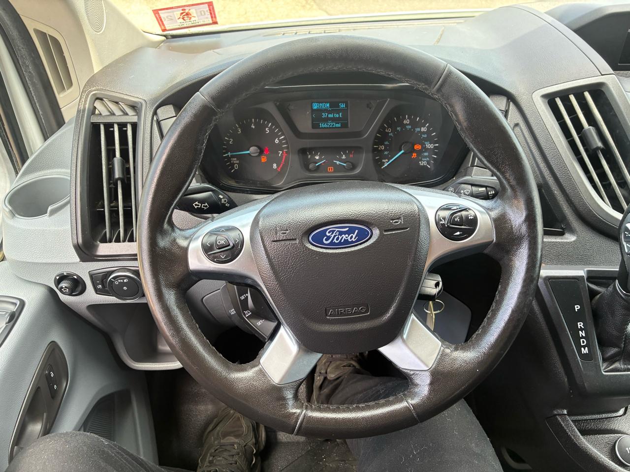 Ford Transit 250 Van Med. Roof w/Sliding Pass. 148-in. WB 2017