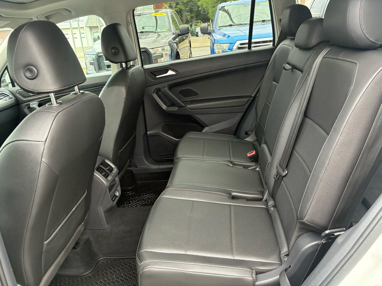 Volkswagen Tiguan SEL 4Motion AWD 2019