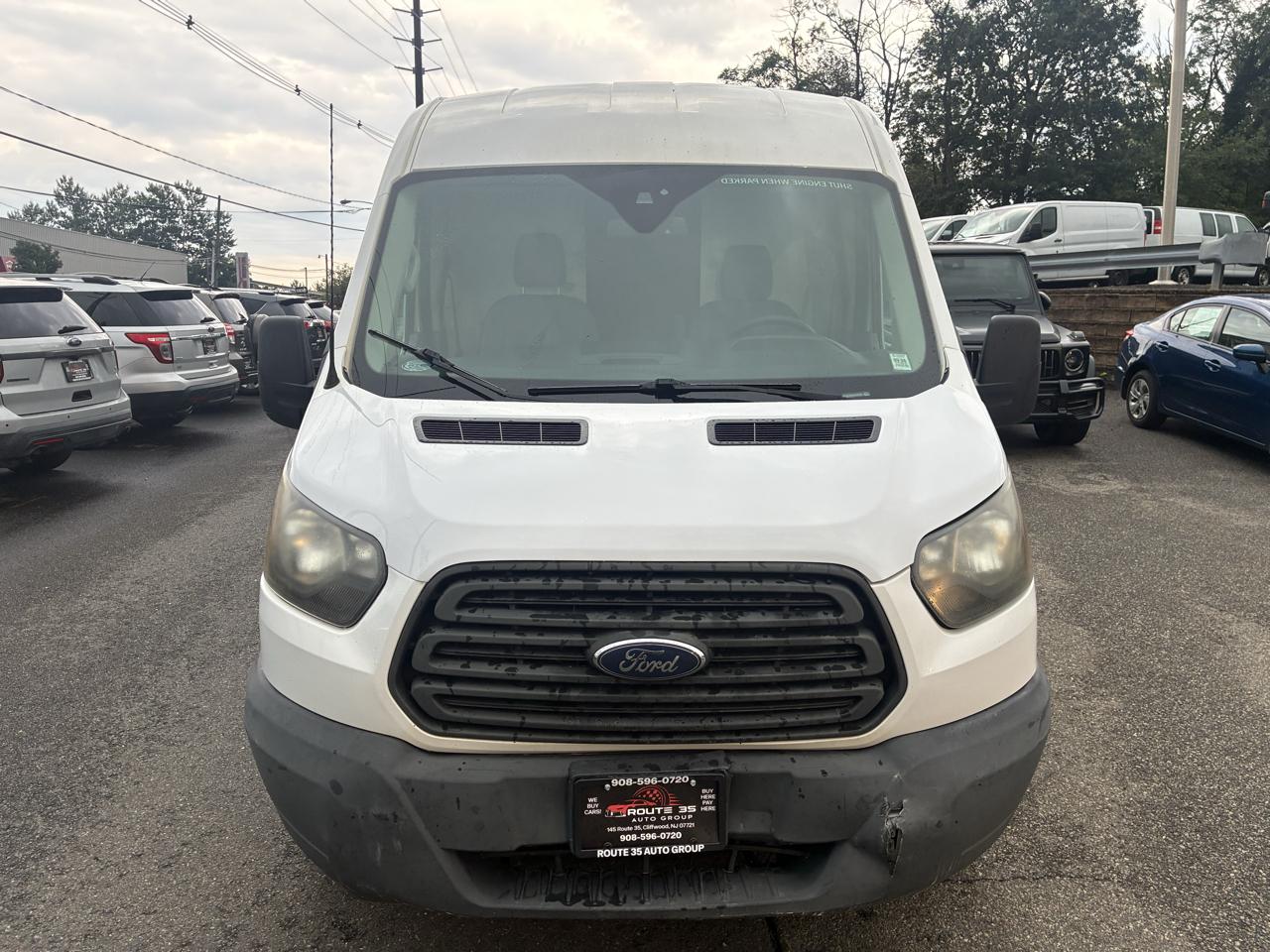Ford Transit 250 Van Med. Roof w/Sliding Pass. 130-in. WB 2018