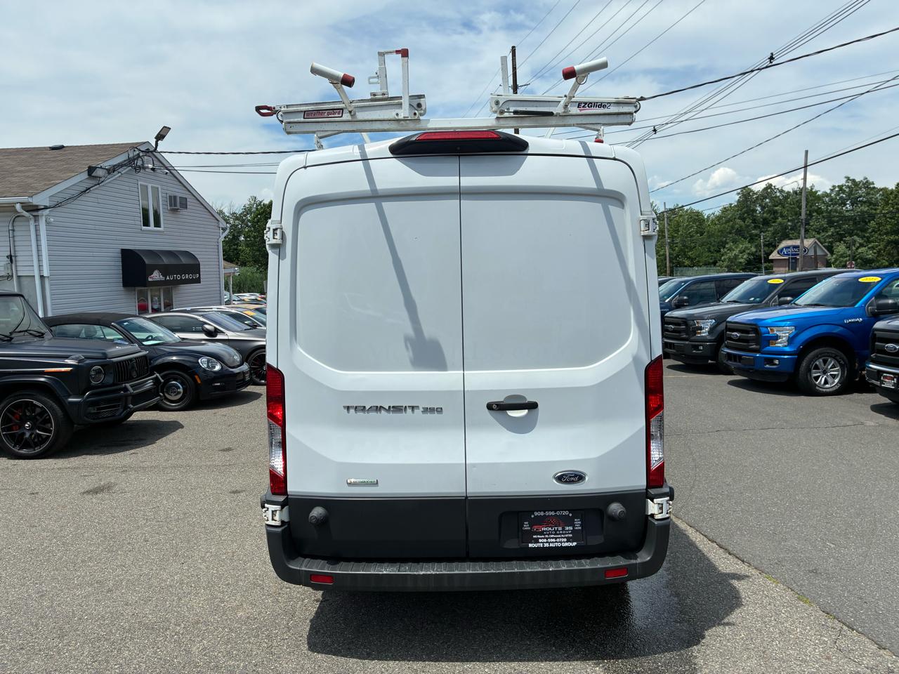 Ford Transit 350 Van Med. Roof w/Sliding Pass. 148-in. WB 2018