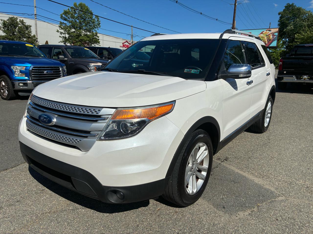Ford Explorer XLT 4WD 2015