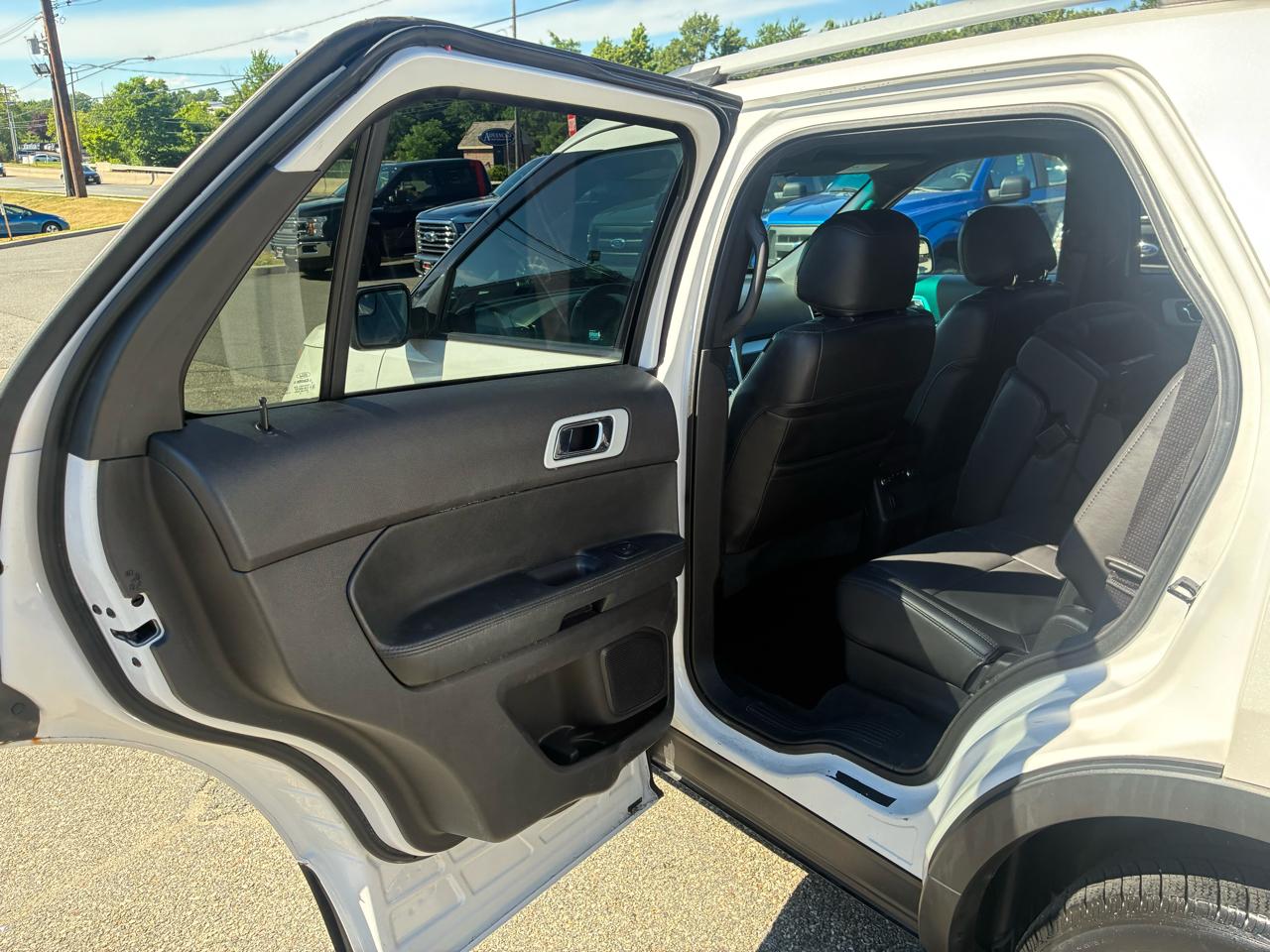 Ford Explorer XLT 4WD 2015