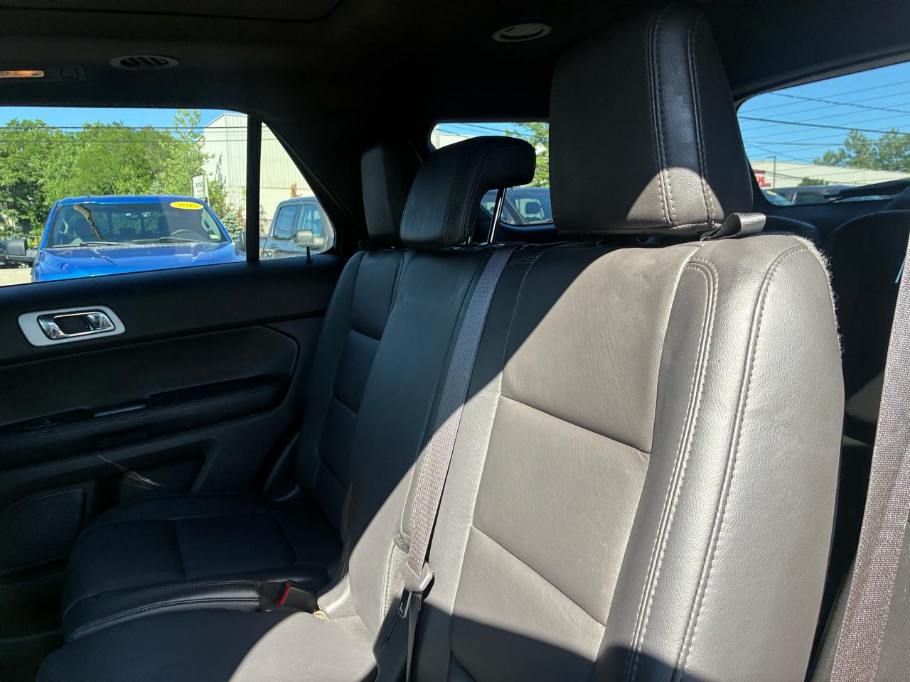 Ford Explorer XLT 4WD 2015