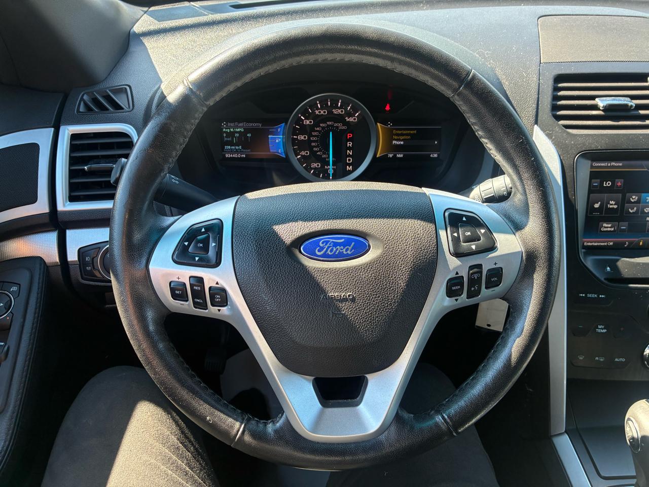 Ford Explorer XLT 4WD 2015