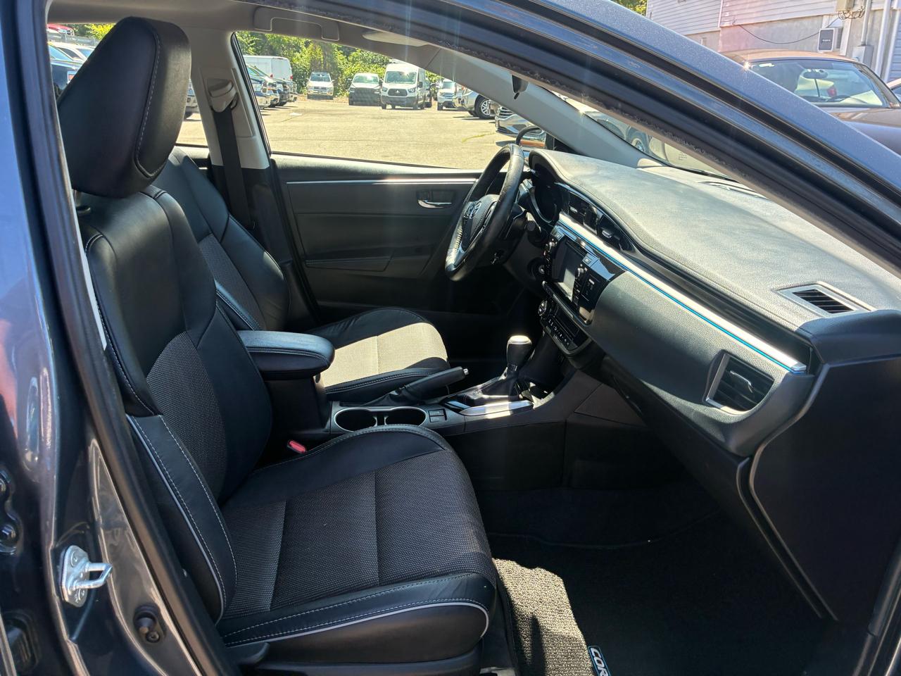 Toyota Corolla S Premium CVT 2014