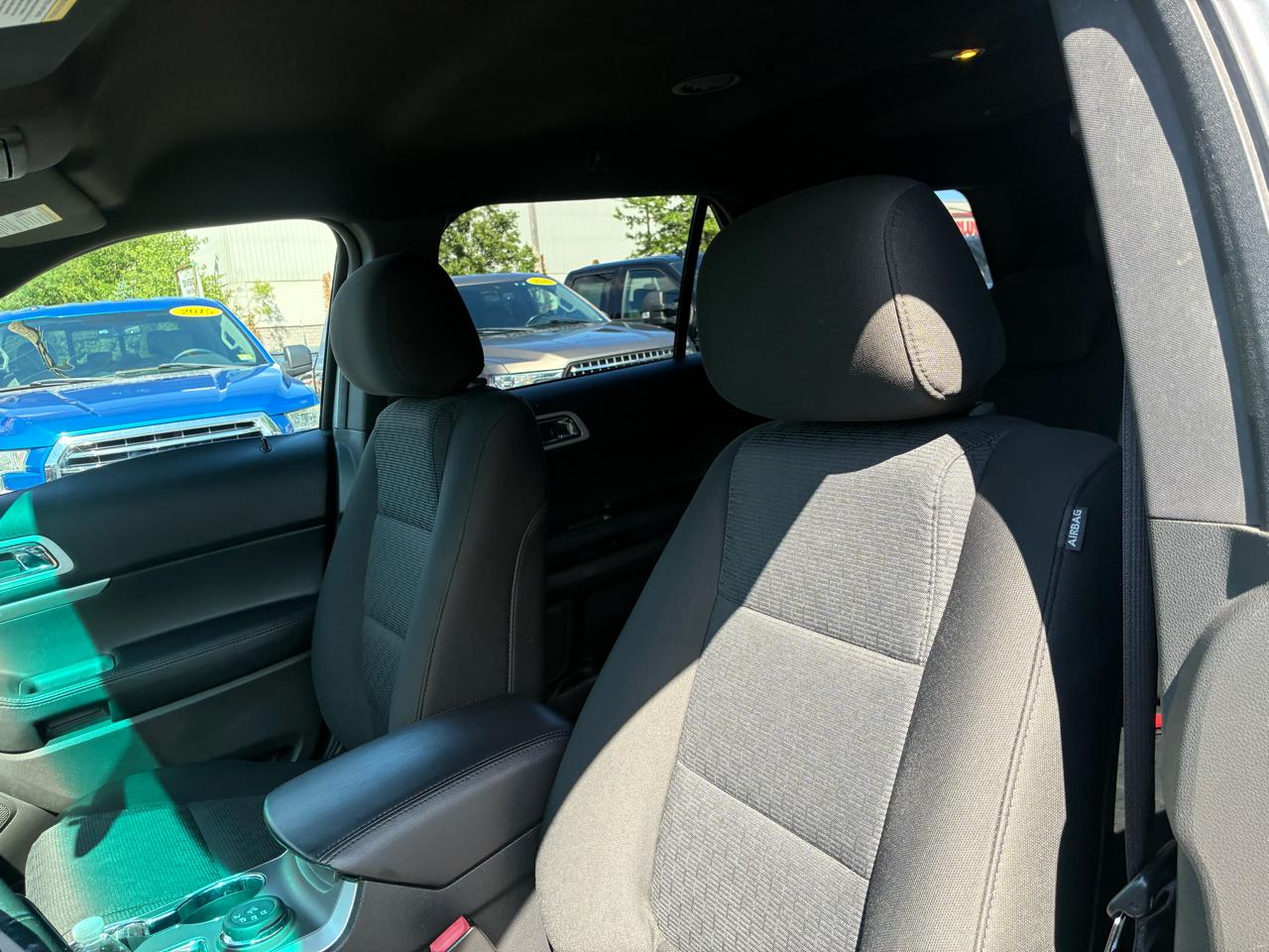 Ford Explorer XLT 4WD 2015