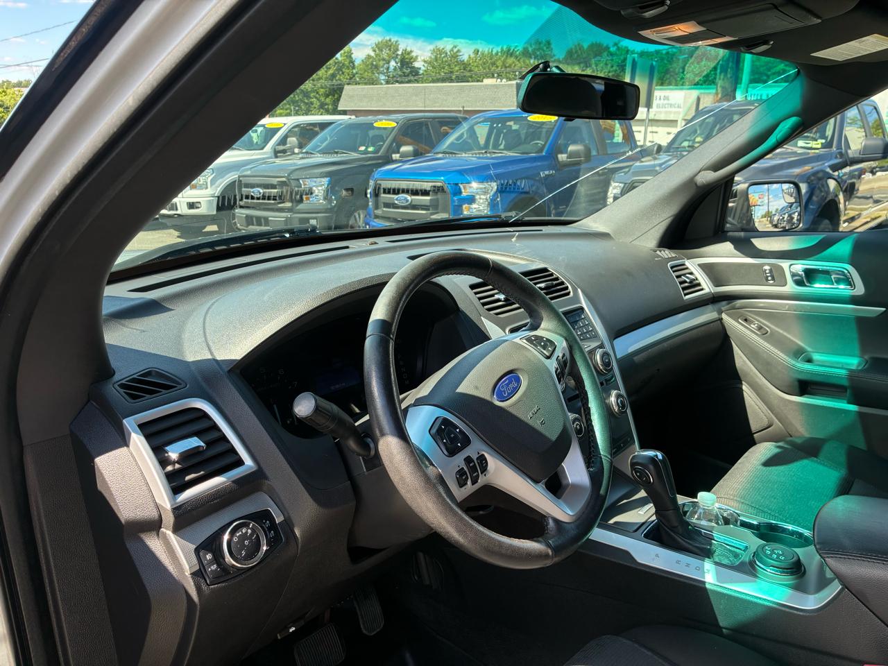 Ford Explorer XLT 4WD 2015