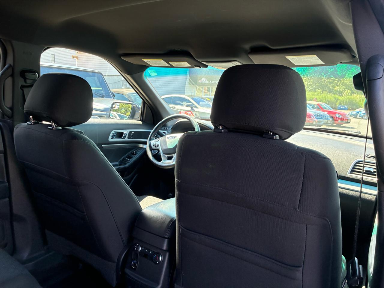 Ford Explorer XLT 4WD 2015