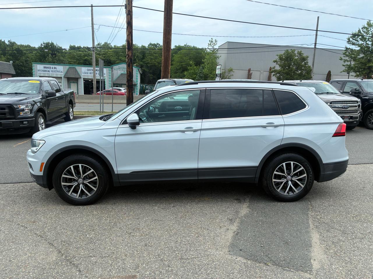 Volkswagen Tiguan SEL 4Motion AWD 2019