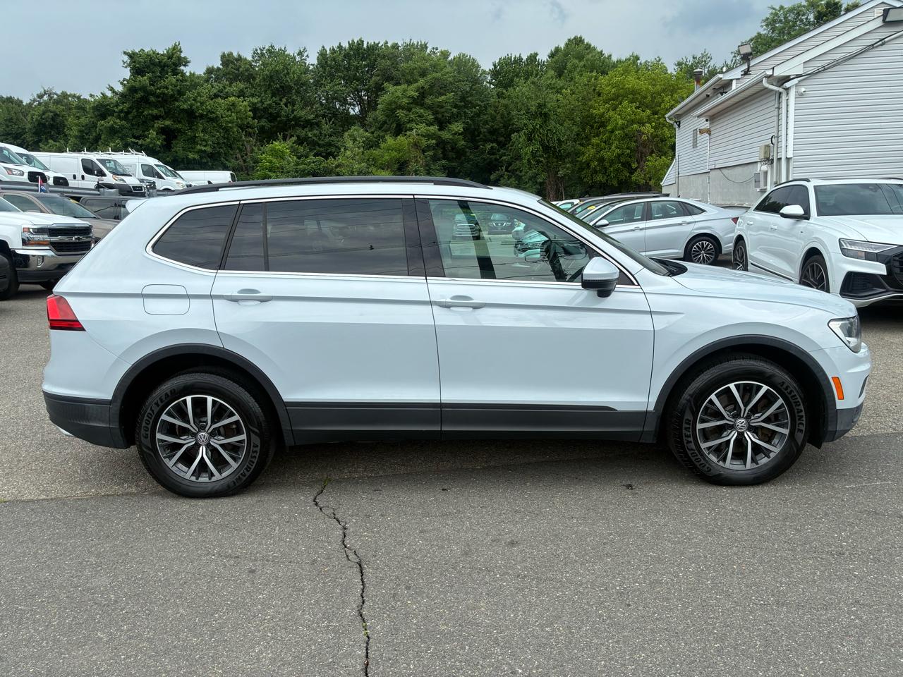 Volkswagen Tiguan SEL 4Motion AWD 2019