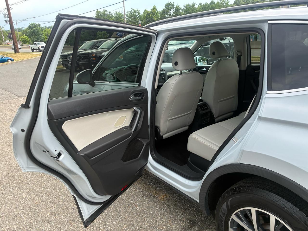 Volkswagen Tiguan SEL 4Motion AWD 2019