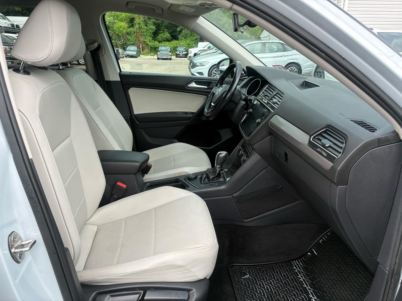 Volkswagen Tiguan SEL 4Motion AWD 2019
