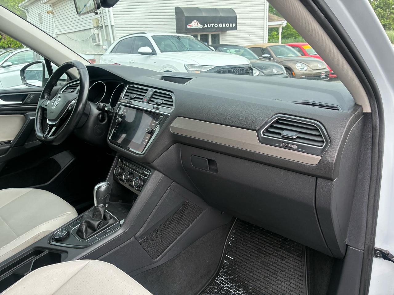Volkswagen Tiguan SEL 4Motion AWD 2019