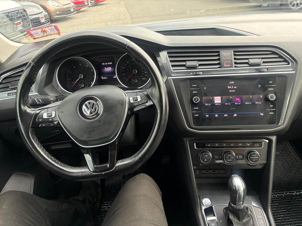Volkswagen Tiguan SEL 4Motion AWD 2019