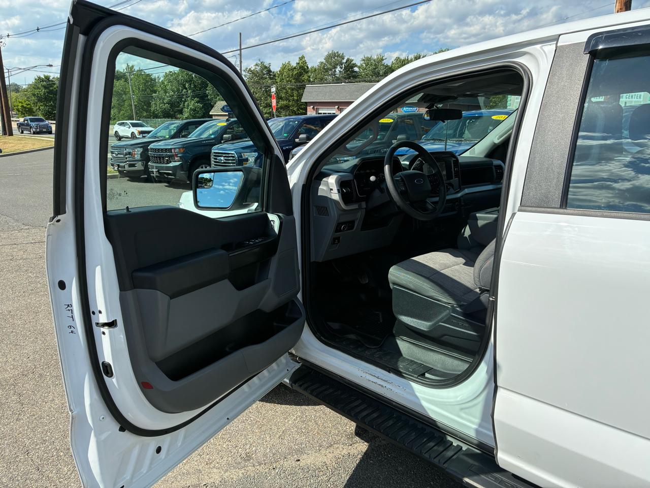 Ford F-150 XL SuperCrew 6.5-ft. Bed 4WD 2022