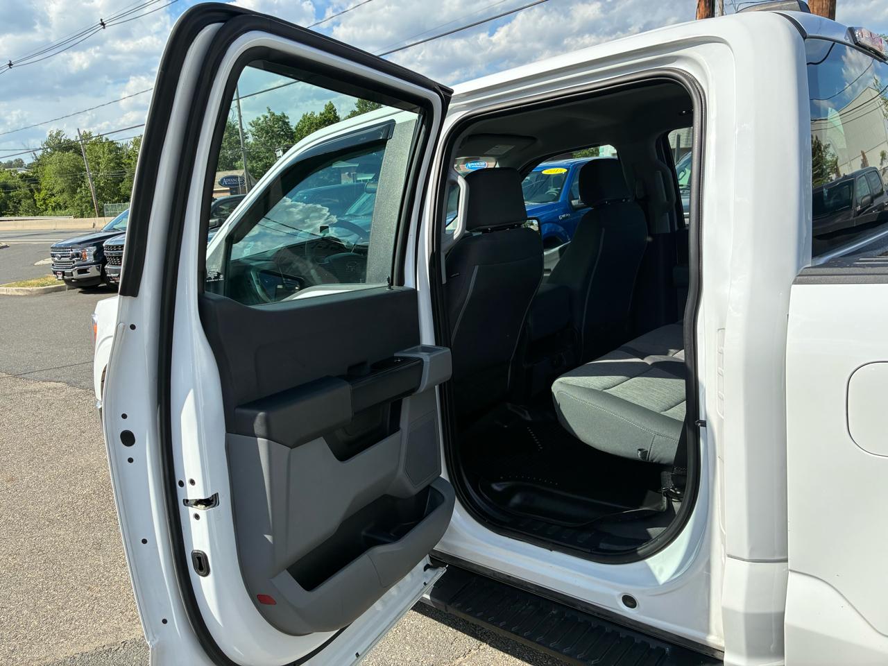 Ford F-150 XL SuperCrew 6.5-ft. Bed 4WD 2022