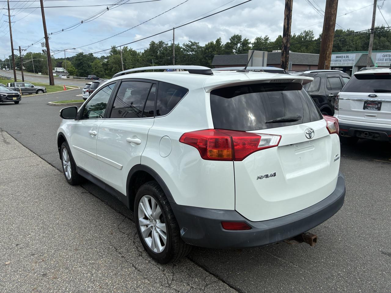 Toyota RAV4 Limited AWD 2013
