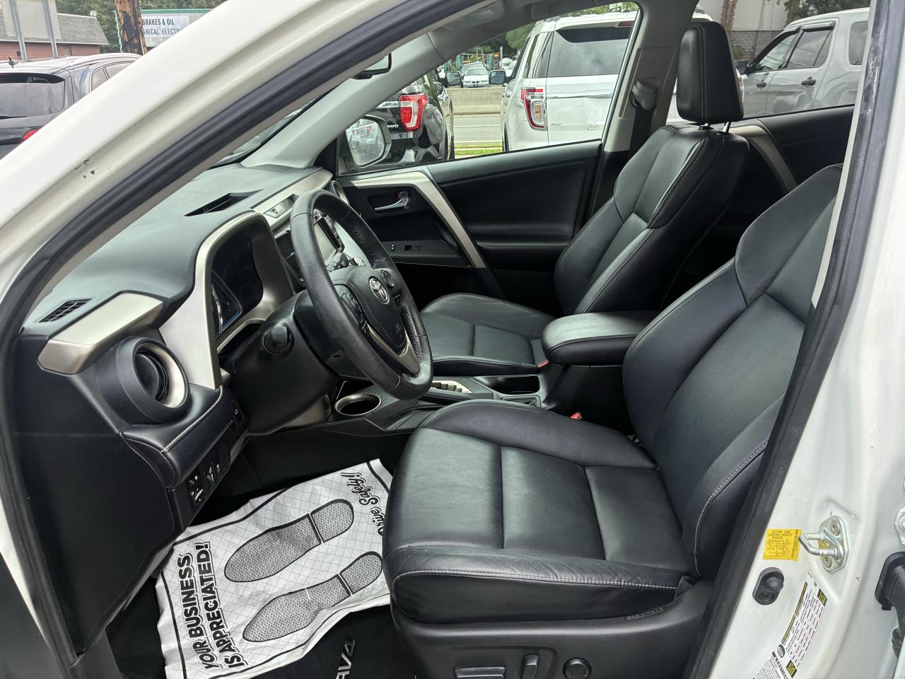 Toyota RAV4 Limited AWD 2013