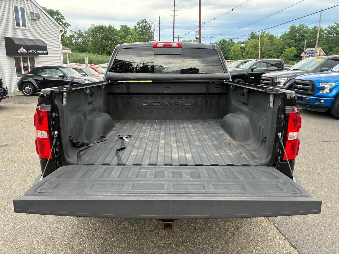 GMC Sierra 1500 Denali Crew Cab Short Box 4WD 2015