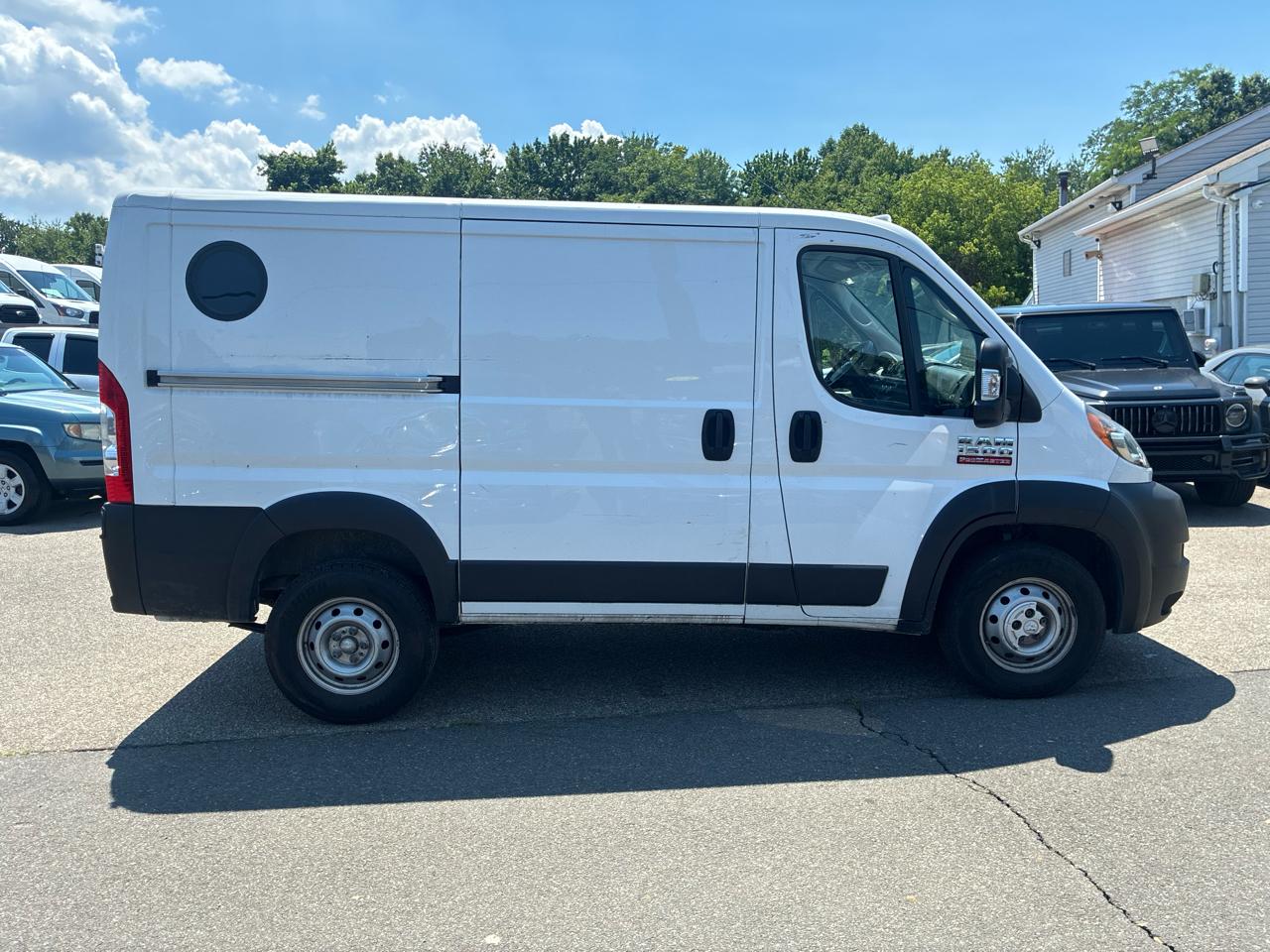 RAM Promaster 1500 Low Roof 118-in. WB 2021