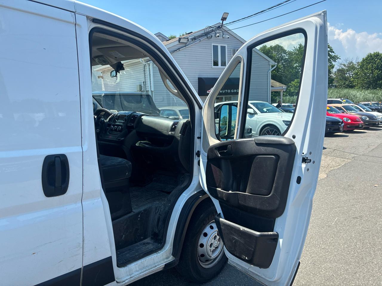 RAM Promaster 1500 Low Roof 118-in. WB 2021