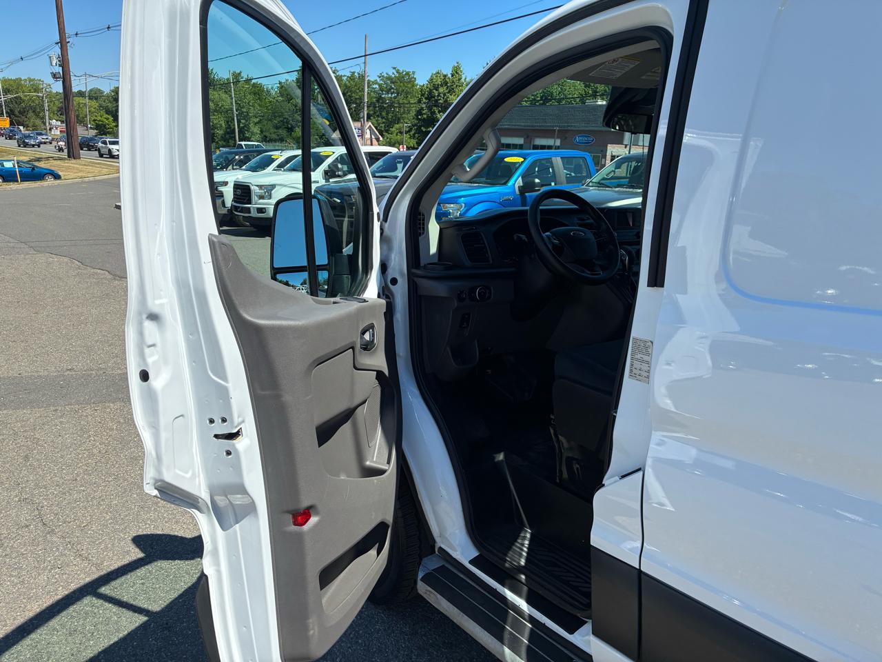 Ford Transit 250 Van 2024